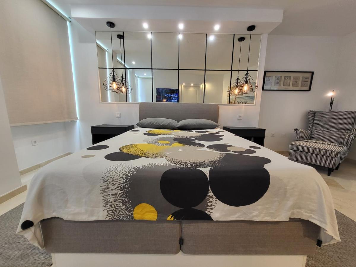 Marbella Edificio Puerto Azulアパートメント エクステリア 写真