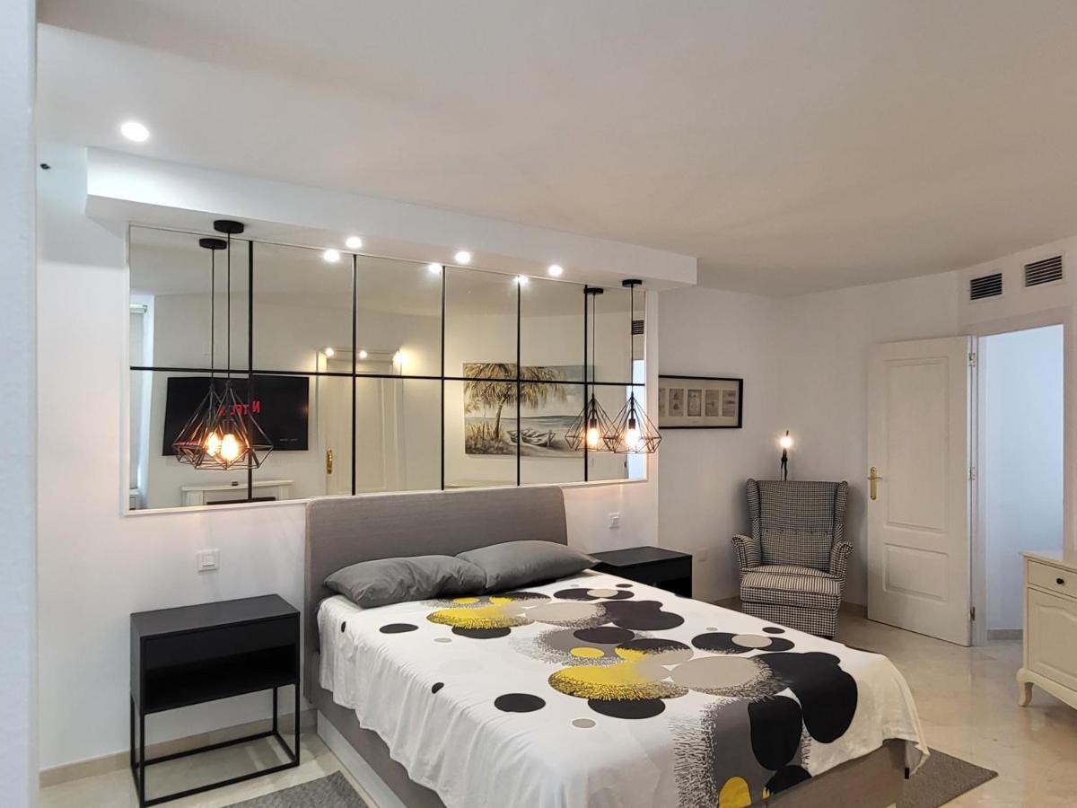 Marbella Edificio Puerto Azulアパートメント エクステリア 写真